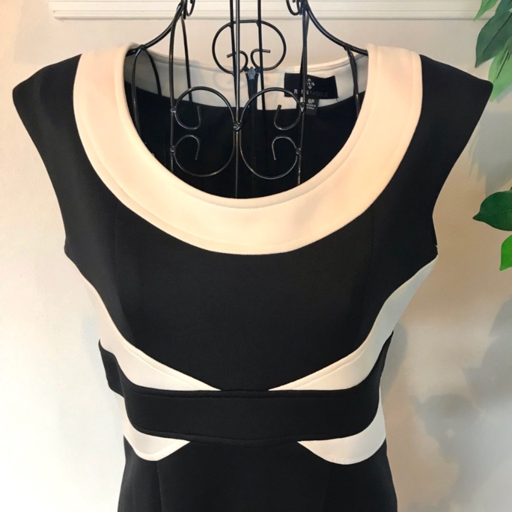 Ronni Nicole Sleeveless Color Block Pattern Dress - image 2